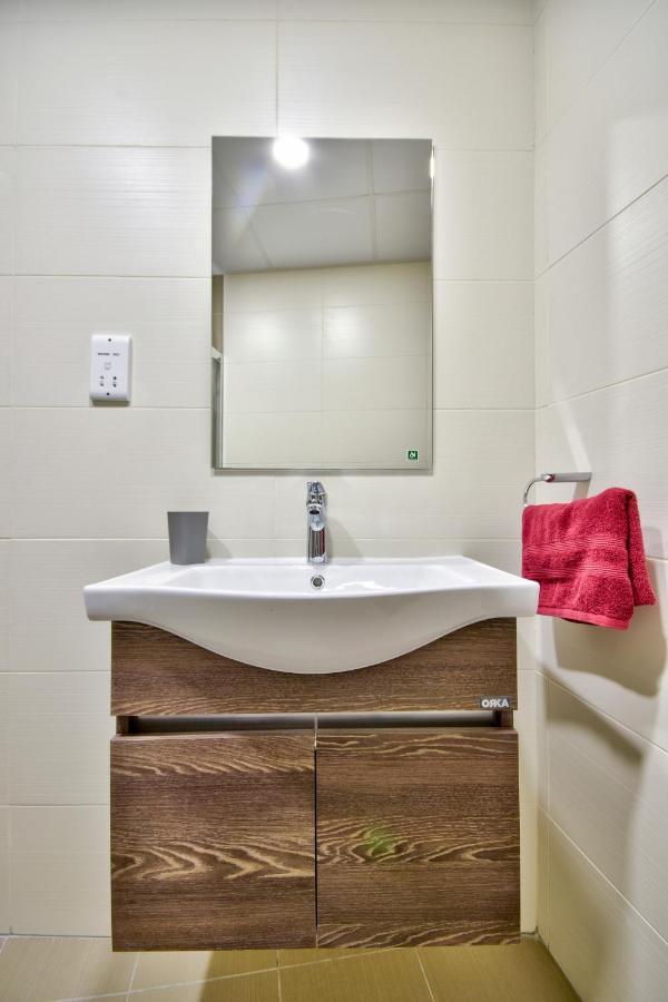 Central Suites St. Julian'S Camera foto